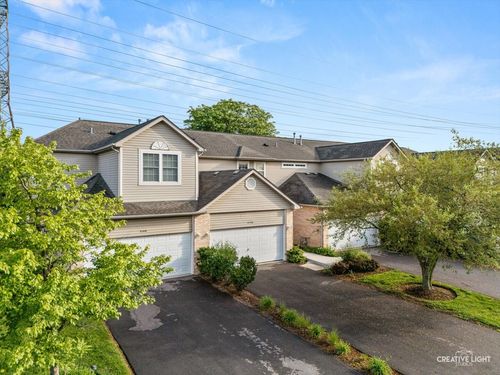 2158 W Adobe Dr, Addison, IL, 60101-1589 | Card Image