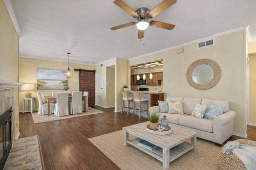 223-921 Marine Dr, Galveston, TX, 77550-3246 | Card Image