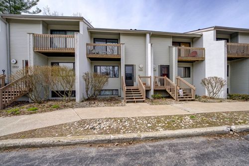 13644 S Thorn Creek Dr, Traverse City, MI, 49684-5414 | Card Image