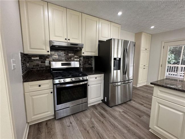 3559 Sawmill Ter, House other with 4 bedrooms, 3 bathrooms and null parking in Marietta GA | Image 6