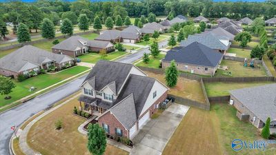 101 Rushing Brook Drive, House other with 4 bedrooms, 3 bathrooms and null parking in Madison AL | Image 3