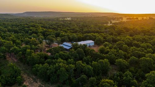 3064 Puddin Valley Road, Bowie, TX, 76230 | Card Image