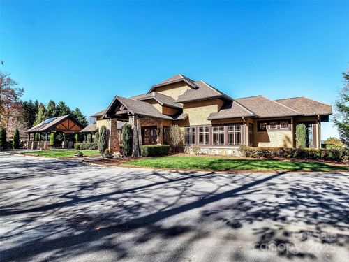 93 Lombard St, Waynesville, NC, 28786-5978 | Card Image