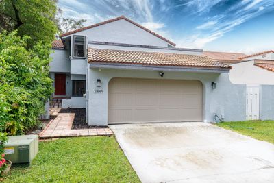 2885 Begonia Way, House other with 4 bedrooms, 3 bathrooms and null parking in Cooper City FL | Image 2