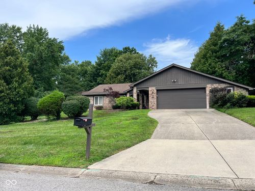 8702 Swiftsail Ct, Indianapolis, IN, 46256-9548 | Card Image