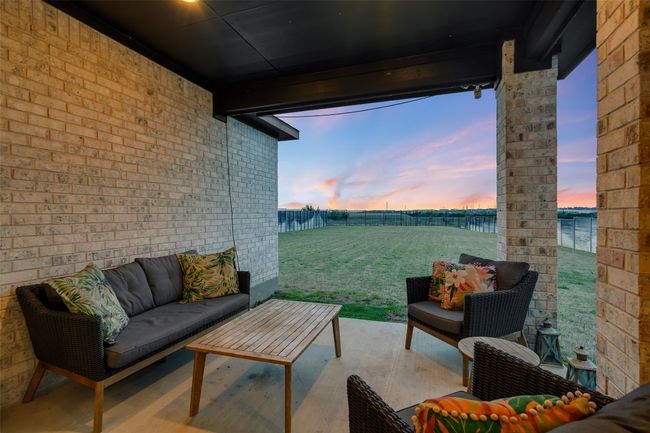 Patio; perfect for gatherings | Image 31