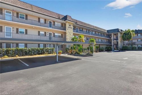 a-308-5499 Rattlesnake Hammock Rd, NAPLES, FL, 34113-7493 | Card Image