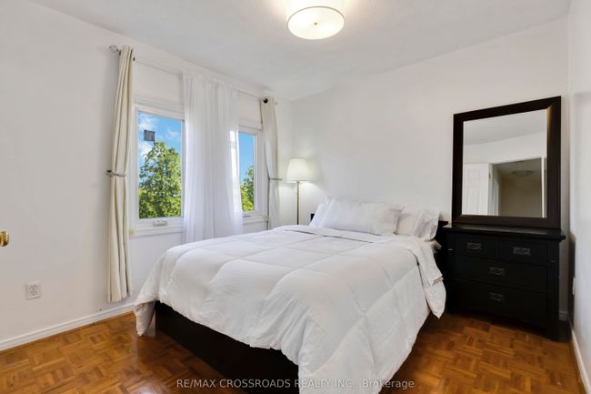 80 Wright Cres, House attached with 3 bedrooms, 2 bathrooms and 1 parking in Ajax ON | Image 18