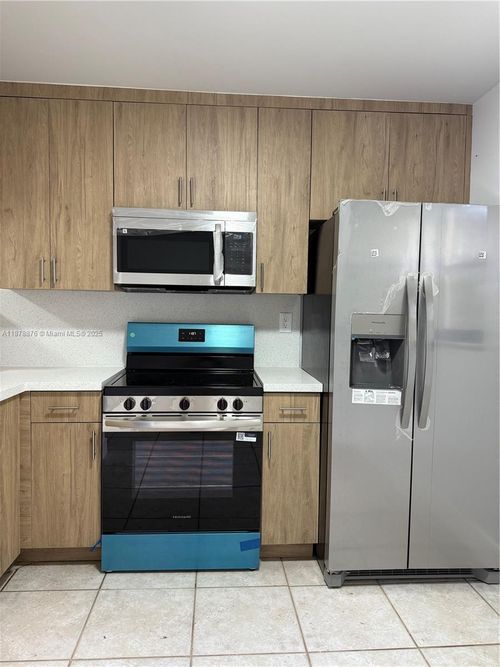 1-1175 Sw 16th Ave, Fort Lauderdale, FL, 33312-3213 | Card Image