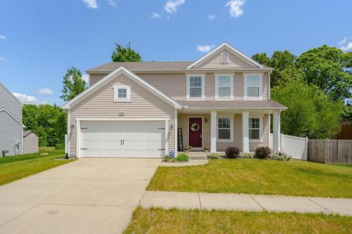 10126 Castle Creek Cir, Galesburg, MI, 49053-8642 | Card Image