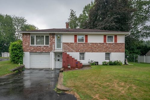 22 Naples St, Leominster, MA, 01453-4652 | Card Image