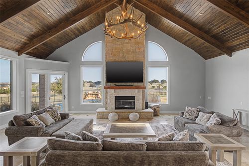 113 Club House Dr, Weatherford, TX, 76087-4001 | Card Image