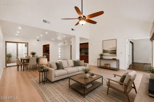 4105 E Larkspur Drive, Phoenix, AZ, 85032 | Card Image