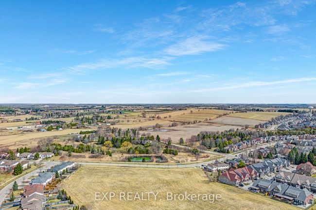 91 Mainprize Cres, House other with 4 bedrooms, 3 bathrooms and 4 parking in Mount Albert ON | Image 42