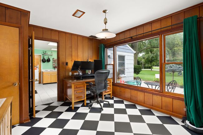545 W Elm Park Ave, House other with 2 bedrooms, 1 bathrooms and 2 parking in Elmhurst IL | Image 16