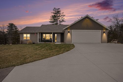 7152 Morrison Lake Rd, Saranac, MI, 48881-9610 | Card Image