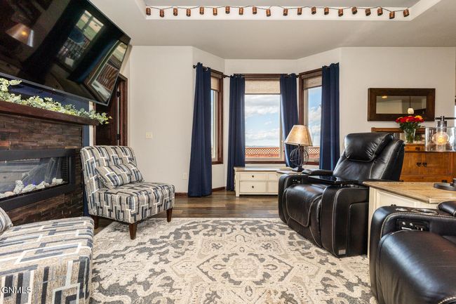 2467 Labrador Dr, House other with 4 bedrooms, 3 bathrooms and null parking in Mandan ND | Image 20