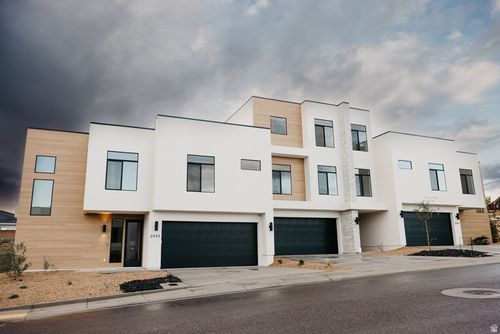 16-2759 W Becco Trl, St George, UT, 84770 | Card Image