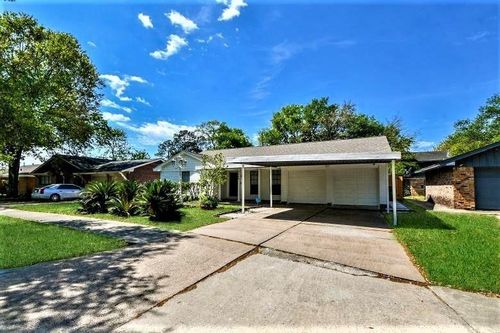 2404 Oaks Dr, Pasadena, TX, 77502-4508 | Card Image