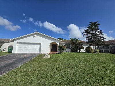 25947 Sw 132 Nd Court, House other with 4 bedrooms, 2 bathrooms and null parking in Homestead FL | Image 1