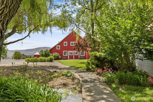 3483 Brown Rd, Ellensburg, WA, 98926-8968 | Card Image