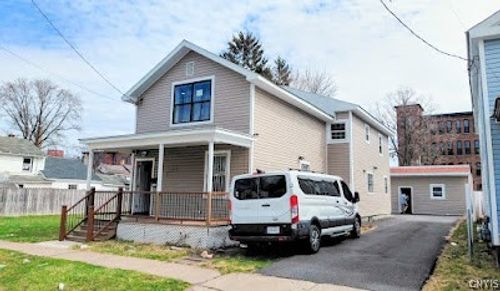 921 Schuyler St, Utica, NY, 13502-4130 | Card Image