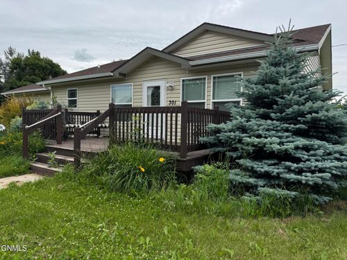 301 1st Street Nw, Bowbells, ND, 58721 | Card Image