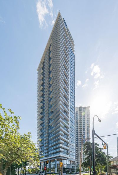 1807 - 4711 Hazel St, Condo with 1 bedrooms, 1 bathrooms and 1 parking in Burnaby BC | Image 1