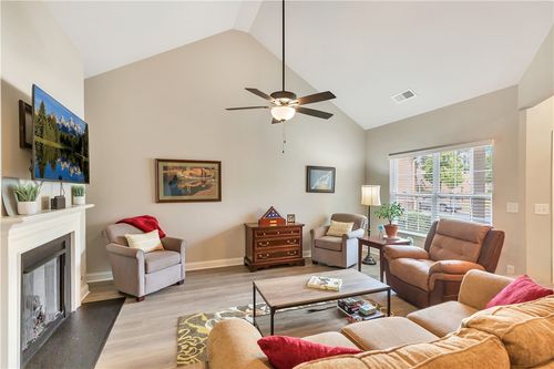 111 Coosa Ln, Anderson, SC, 29621-4296 | Card Image