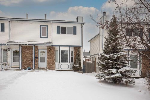 11 Ellenwood Drive, Red Deer, AB, T4R2E3 | Card Image