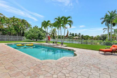 4779 Tropicana Ave, Cooper City, FL, 33330-4439 | Card Image