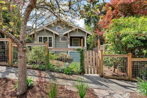 5115 S Willow St, Seattle, WA, 98118-3459 | Card Image