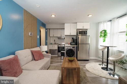 apt-301-2135 Walnut St, PHILADELPHIA, PA, 19103-4444 | Card Image