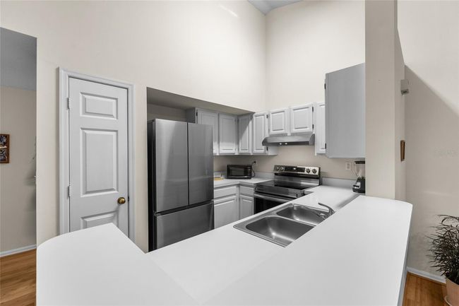 APT-77 - 10000 Sw 52 Nd Ave, Condo with 3 bedrooms, 2 bathrooms and null parking in GAINESVILLE FL | Image 12