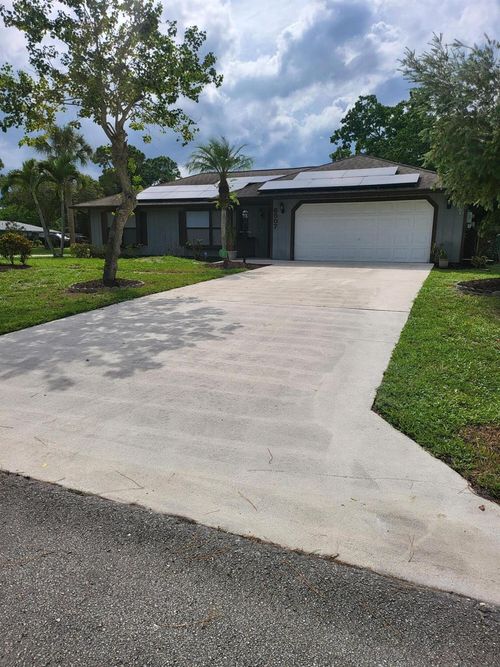 6507 Green Dolphin St, FORT PIERCE, FL, 34951-1161 | Card Image