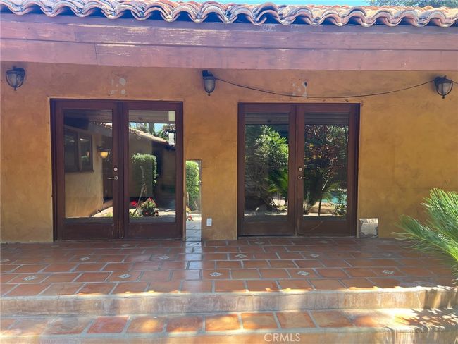 14720 Valerio St, House other with 5 bedrooms, 4 bathrooms and 2 parking in Van Nuys CA | Image 25