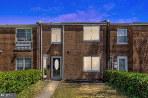 218 Stevenson Sq, ALEXANDRIA, VA, 22304-3510 | Card Image