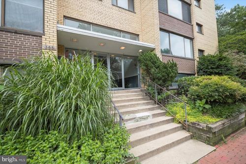 apt-401-305 C St Ne, WASHINGTON, DC, 20002-5760 | Card Image