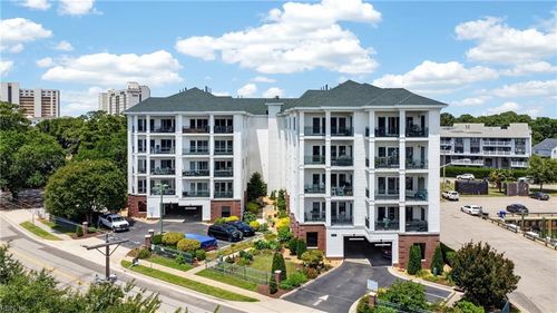 202-2140 Vista Circle, Virginia Beach, VA, 23451 | Card Image