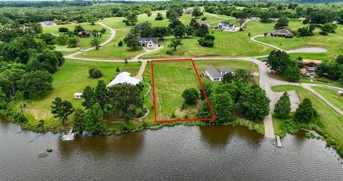 18066 Wildlife Way, Athens, TX, 75752 | Card Image
