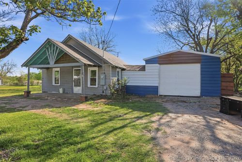 2131 N Edgewood Circle, Cushing, OK, 74023 | Card Image