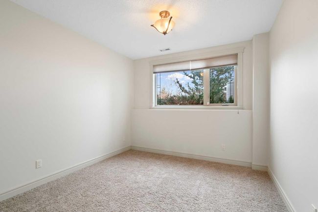 104 Grizzly Rise, House other with 6 bedrooms, 5 bathrooms and null parking in Cochrane AB | Image 32