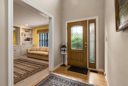 39 Old Bay Rd, New Castle, NH, 03854-9704 | Card Image