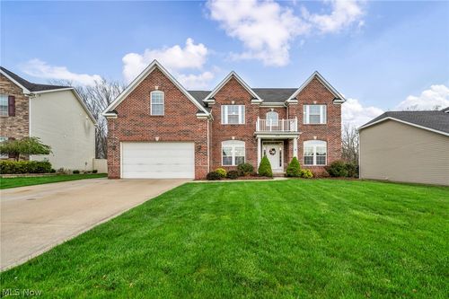 5600 W Longridge Dr, Seven Hills, OH, 44131-1737 | Card Image