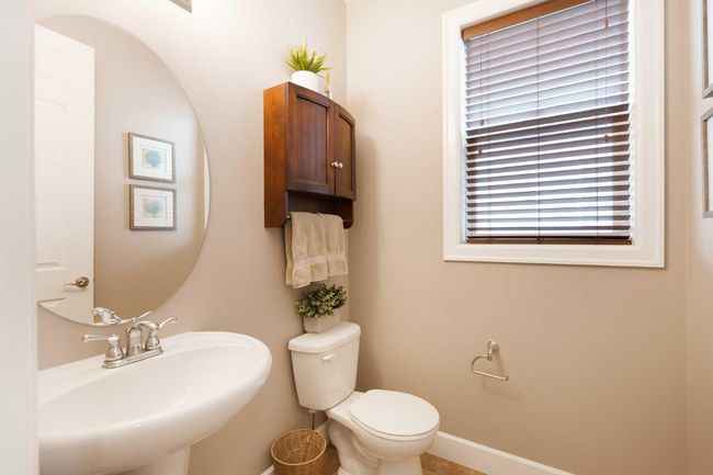 64 Windgate Close Sw, House other with 4 bedrooms, 3 bathrooms and 4 parking in Airdrie AB | Image 31