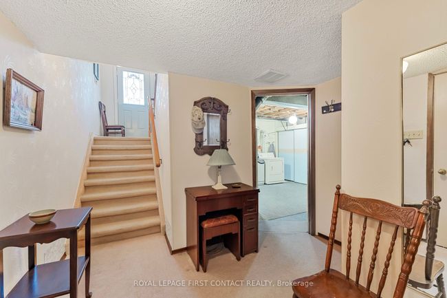 21 Pooles Rd, House other with 4 bedrooms, 3 bathrooms and 6 parking in Midhurst ON | Image 20