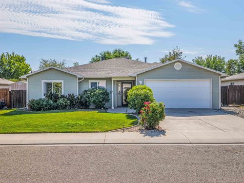 232 Narrow Leaf Dr, Fruita, CO, 81521-2579 | Card Image
