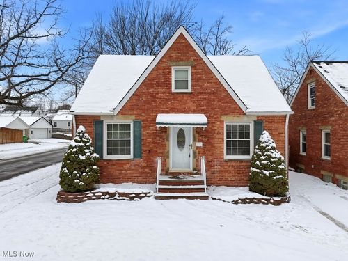 5140 E 117th St, Garfield Heights, OH, 44125-2804 | Card Image