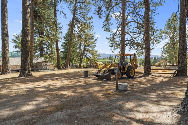 739 S Main St, House other with 3 bedrooms, 1 bathrooms and 1 parking in Cascade ID | Image 40