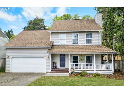 404 E Brandon Dr, Newberg, OR, 97132-2300 | Card Image